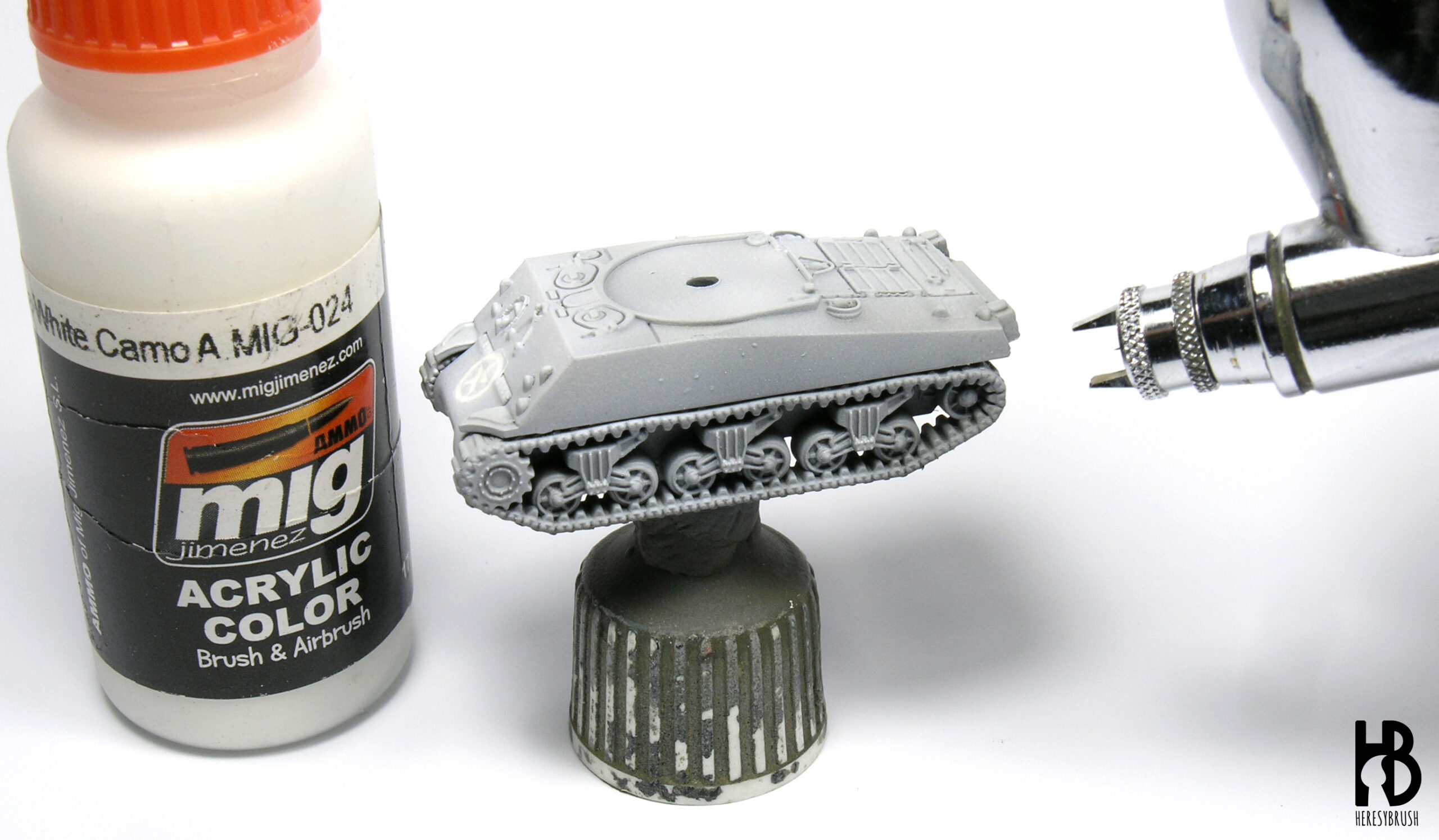 Winter camouflage using a washable paint – HeresyBrush